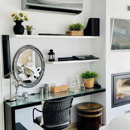 Lägenhet Sea View Luxury Palaio Faliro Aten